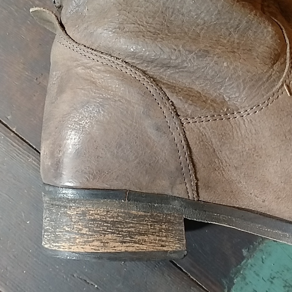 ALDO BOOTS - Picture 3 of 6